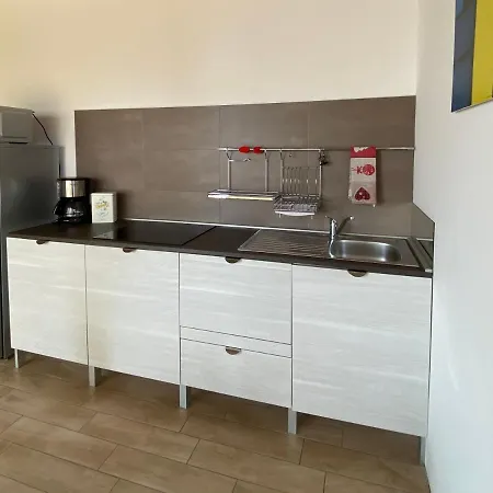 Villaggio San Giorgio Vacanze 3* Манерба-дель-Гарда