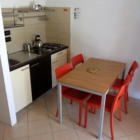 Villaggio San Giorgio Vacanze 3* Манерба-дель-Гарда